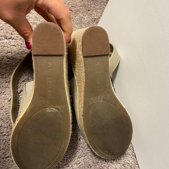 Wedges - Picture 2 of 2